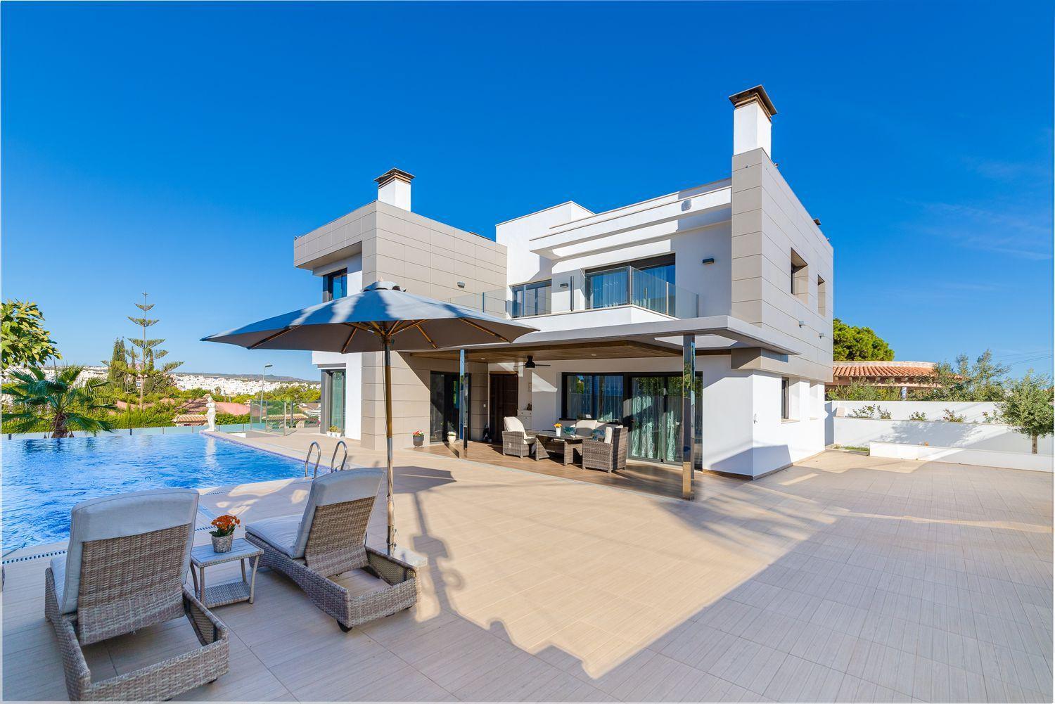 Villa in Torrevieja
