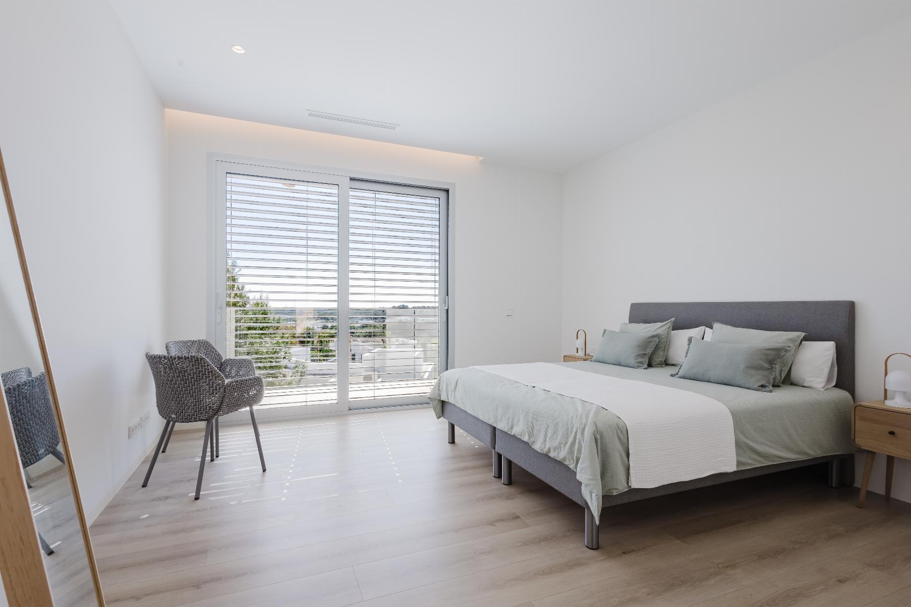 2233_o_1jhli358r1a4t1gndq316f9pr220 Villa in Las Colinas Golf, Orihuela Costa