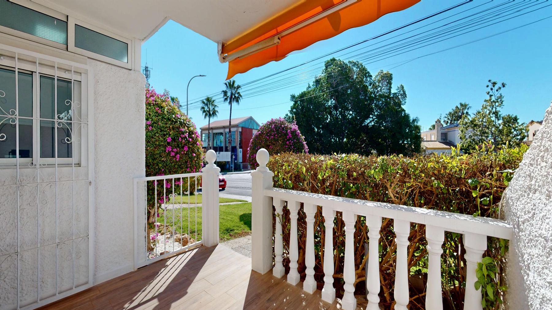 2247_o_1jkutlmai3p7l95c661q2h1lh11i Bungalow in Orihuela Costa