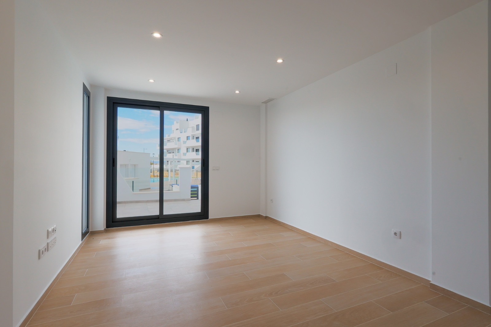 Modern apartment in Santa Rosalía Lake and Life Resort