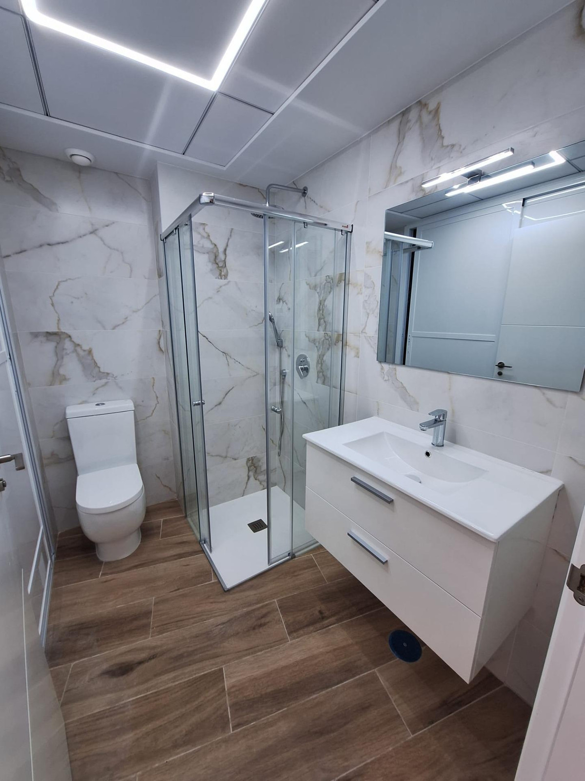 ShowFeedImage Apartment – Middle Floor Apartment in San Miguel de Salinas