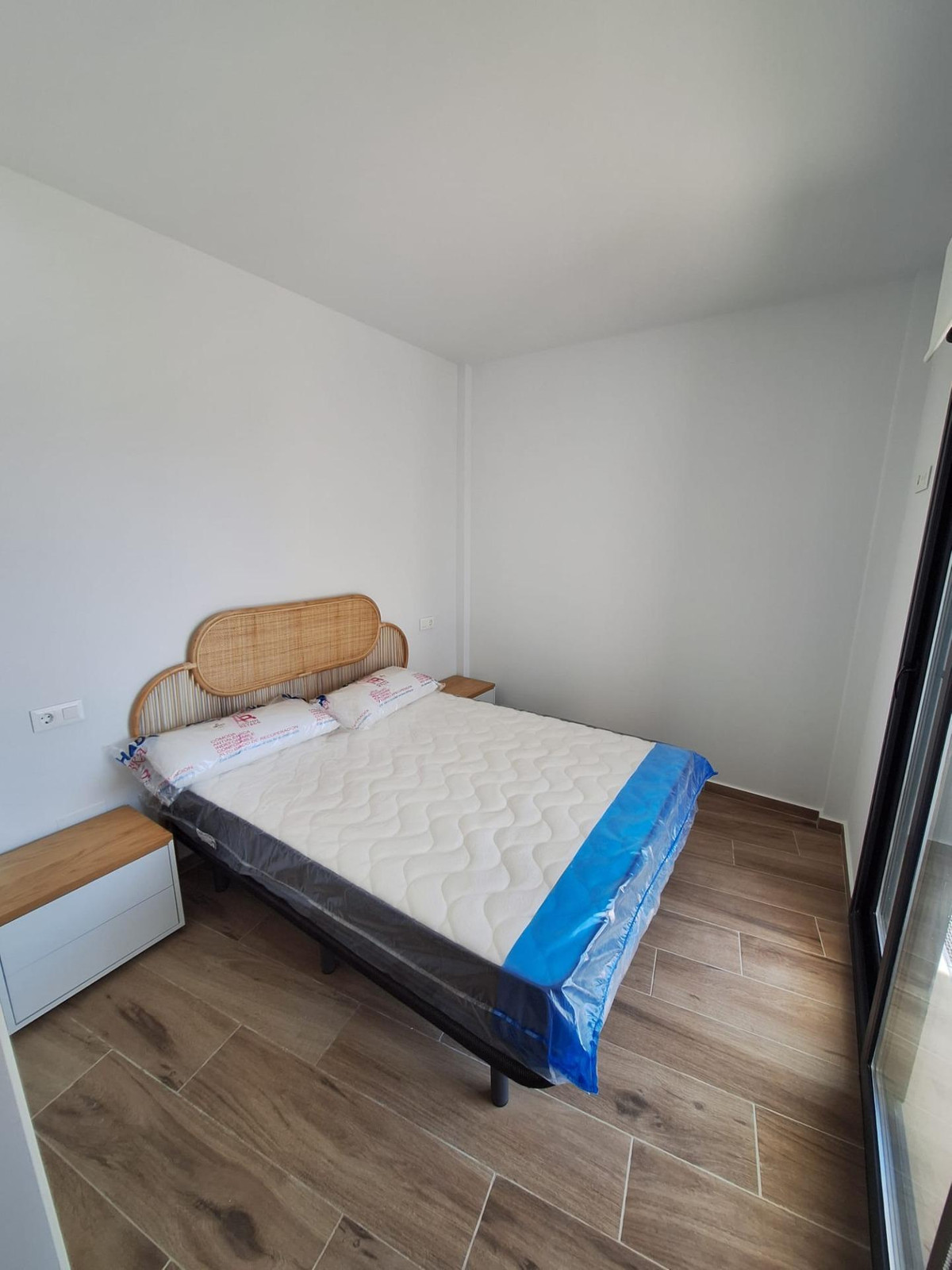 ShowFeedImage Apartment – Middle Floor Apartment in San Miguel de Salinas