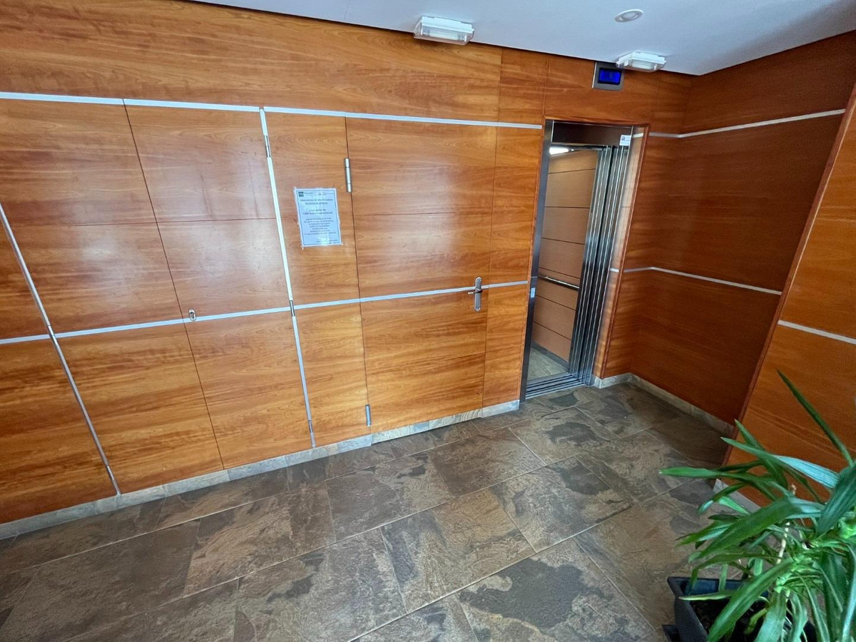 Apartment – Middle Floor Apartment in Alicante