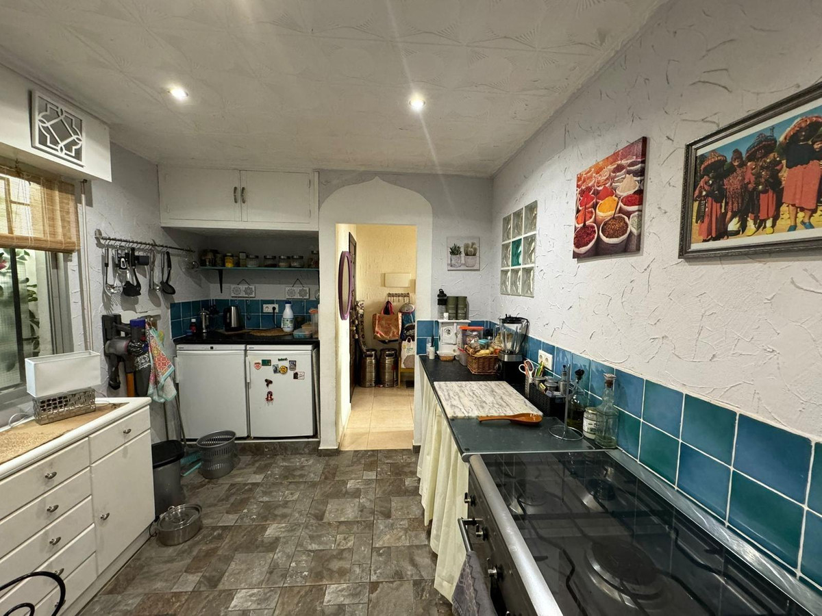 ShowFeedImage Apartment – Middle Floor Apartment in San Miguel de Salinas