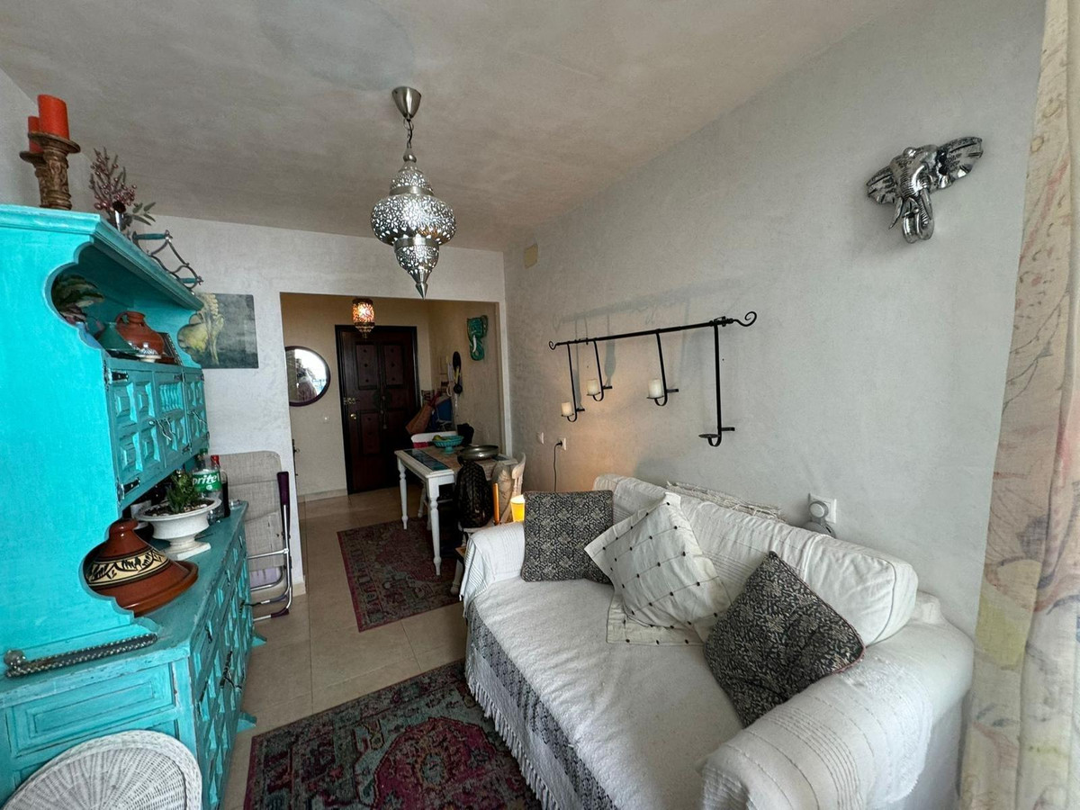 ShowFeedImage Apartment – Middle Floor Apartment in San Miguel de Salinas