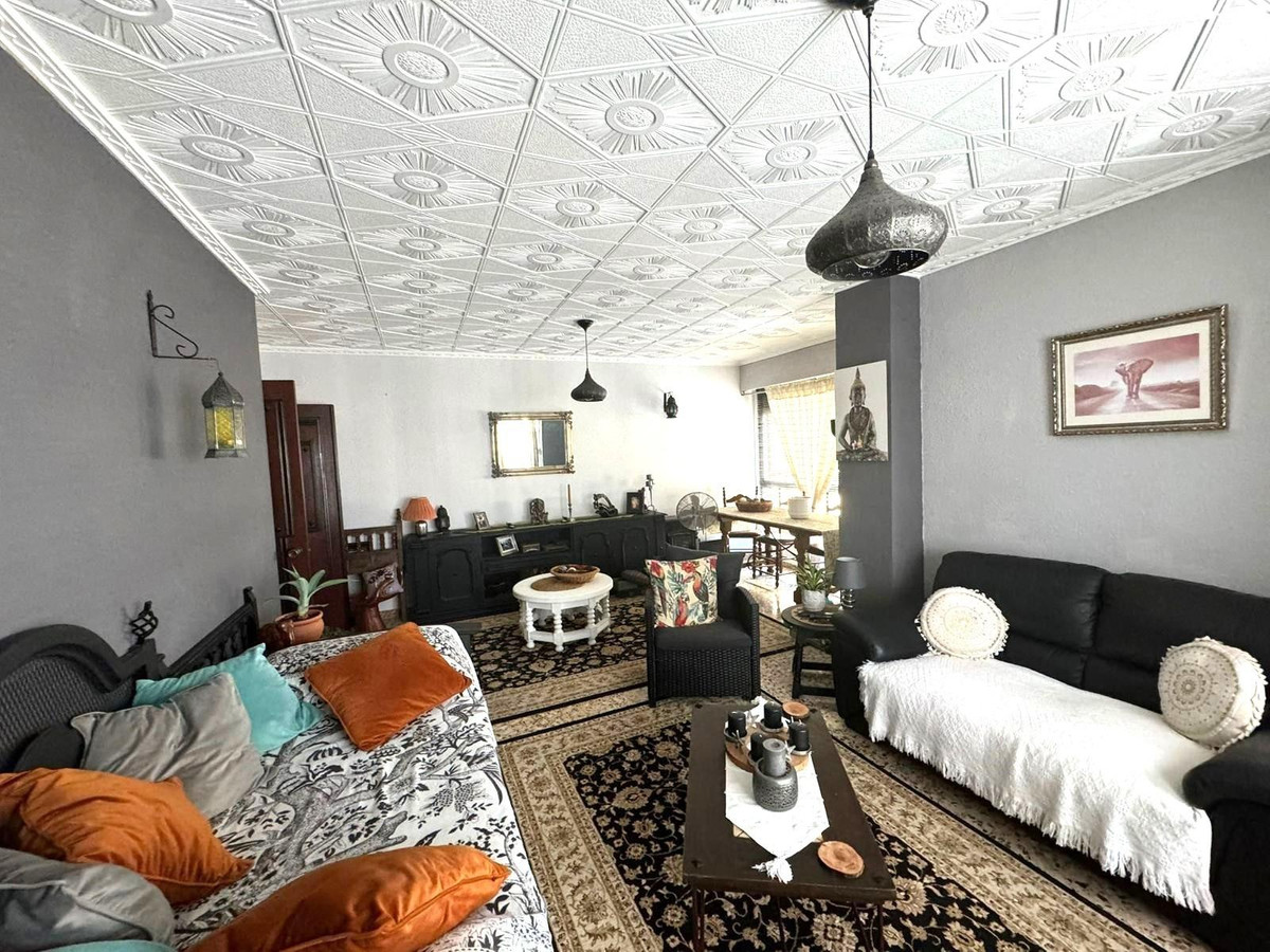 ShowFeedImage Apartment – Middle Floor Apartment in San Miguel de Salinas