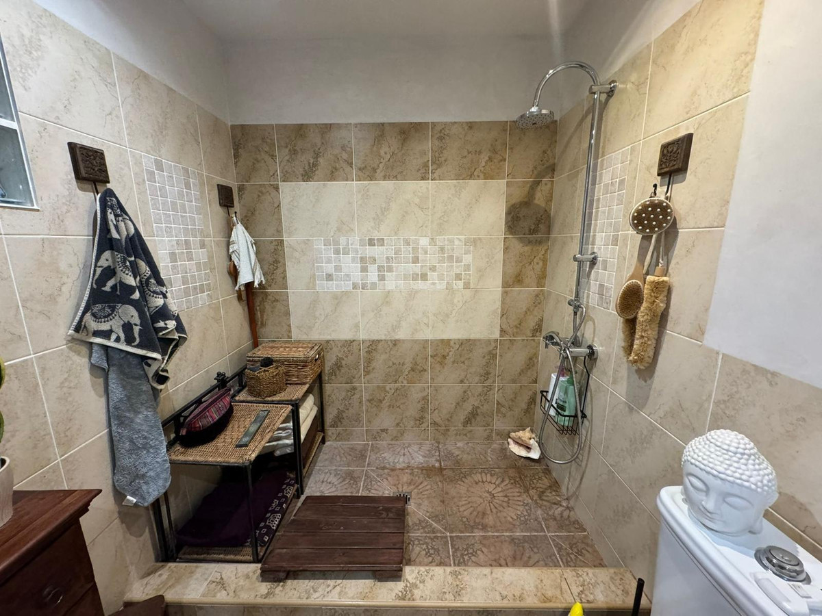 ShowFeedImage Apartment – Middle Floor Apartment in San Miguel de Salinas