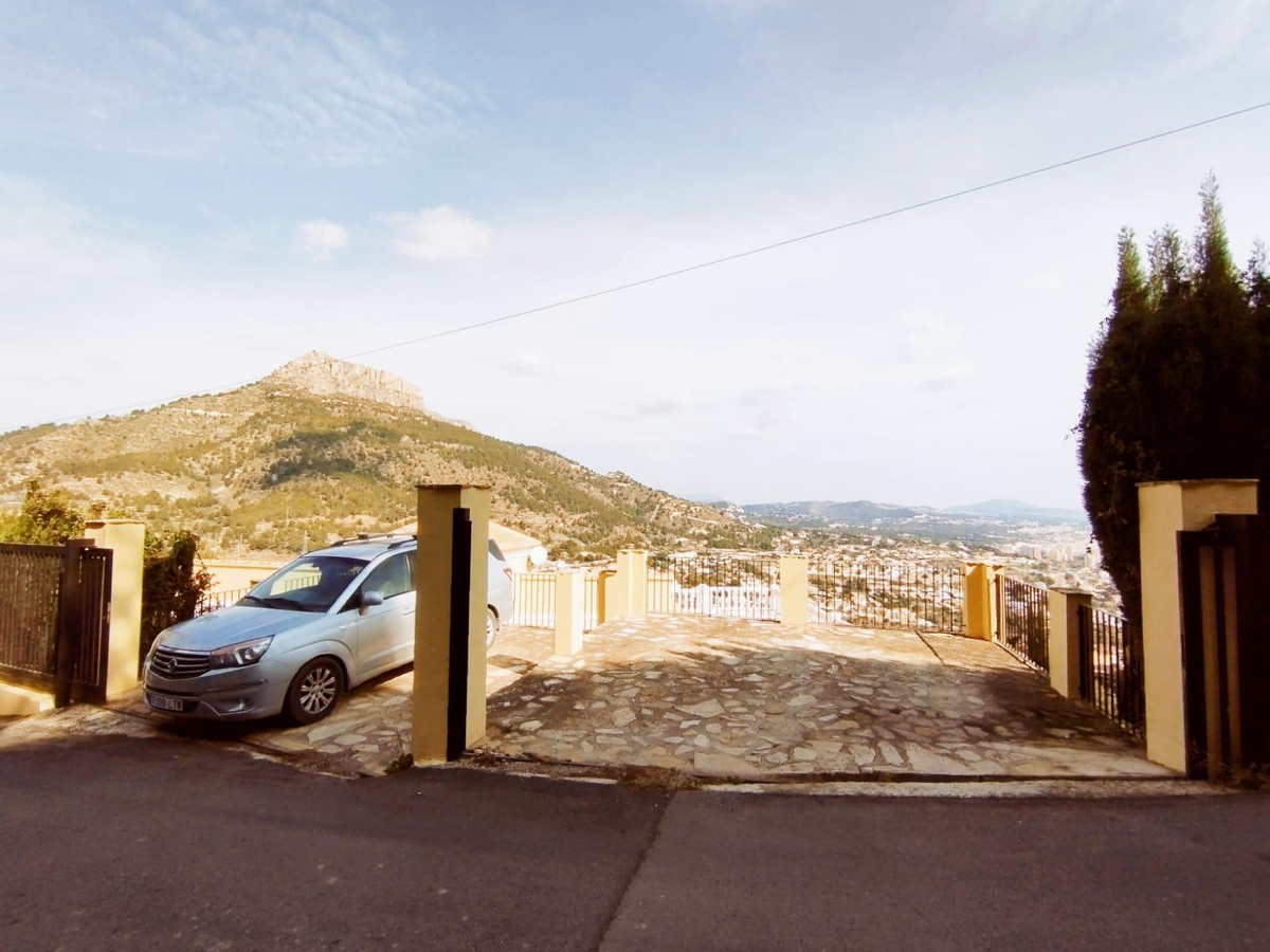 ShowFeedImage House – Bungalow in Calpe
