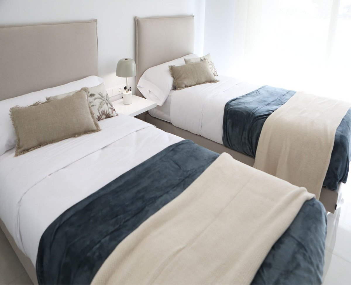 ShowFeedImage Apartment – Middle Floor Apartment in Benidorm