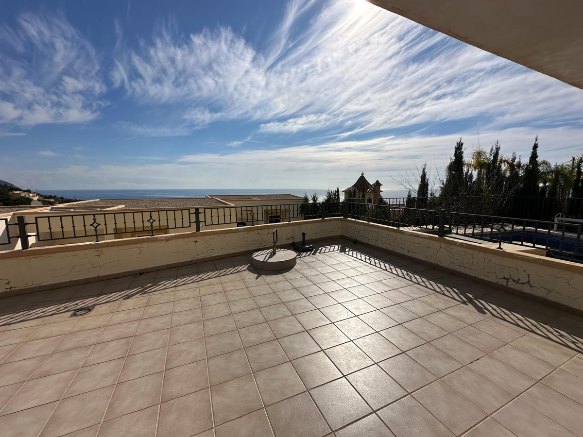 ShowFeedImage Apartment – Middle Floor Apartment in Altea
