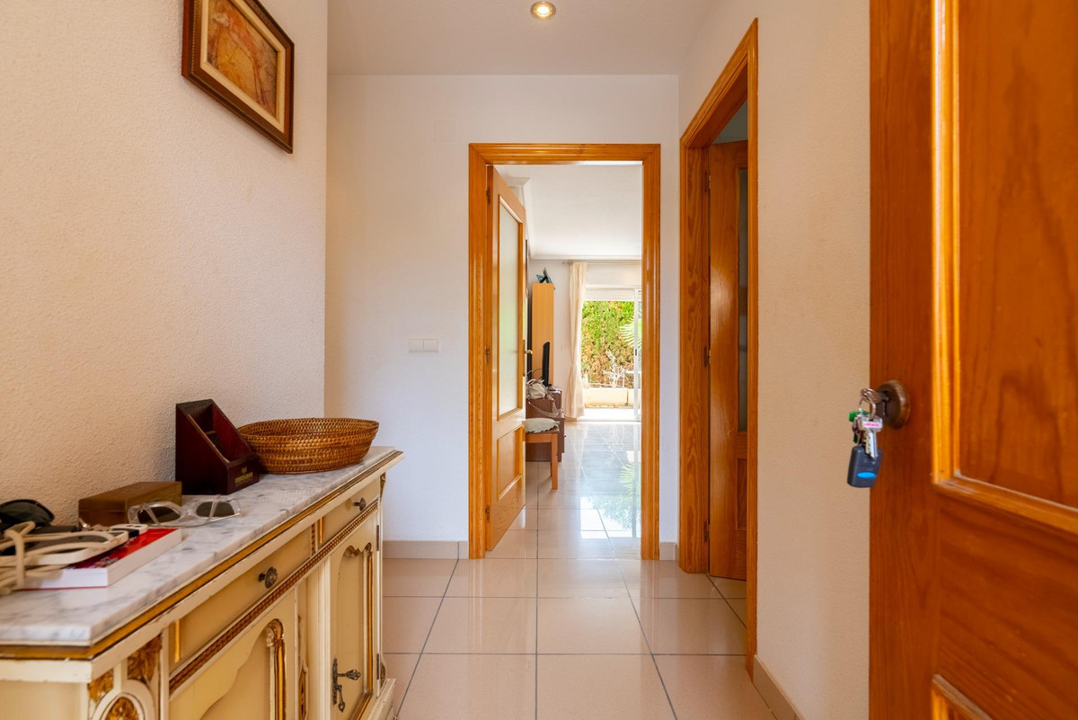 Apartment – Ground Floor Apartment in Campello – El Campello