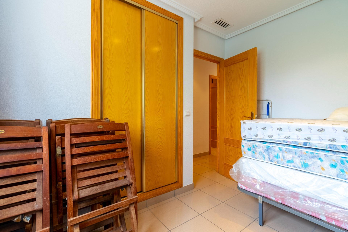 Apartment – Ground Floor Apartment in Campello – El Campello