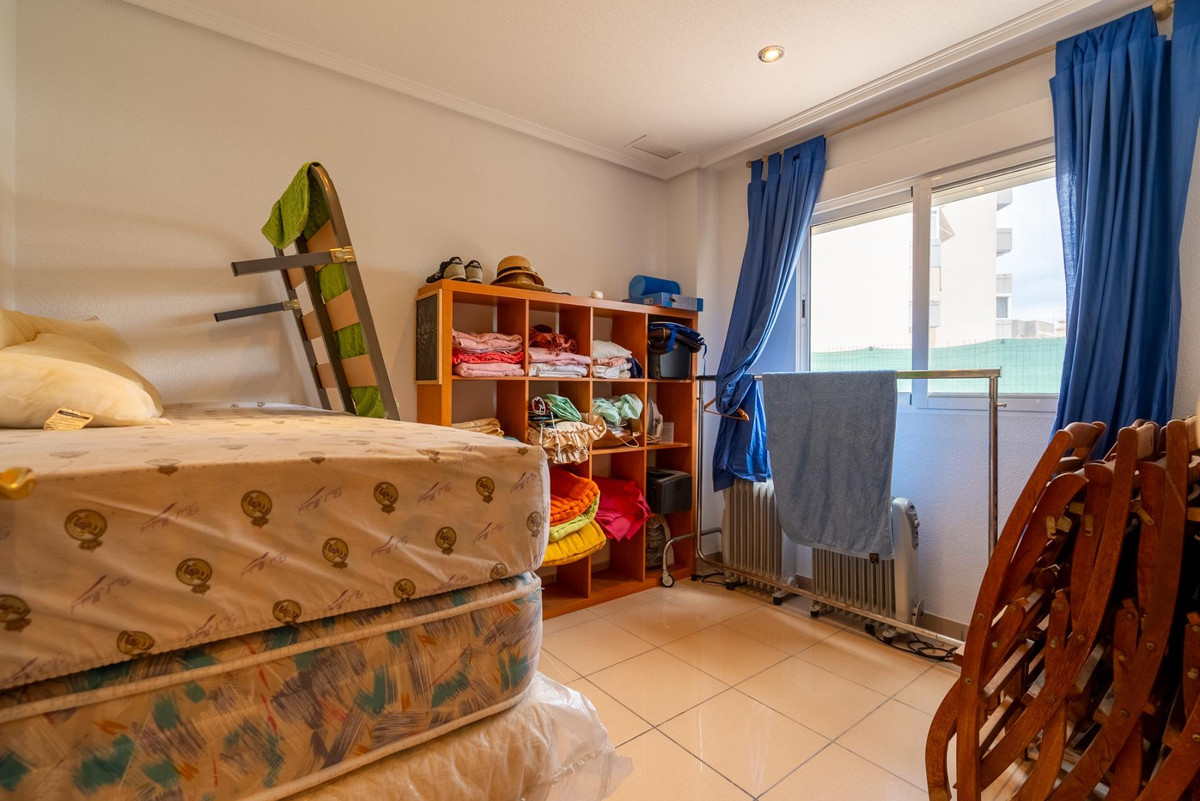 Apartment – Ground Floor Apartment in Campello – El Campello