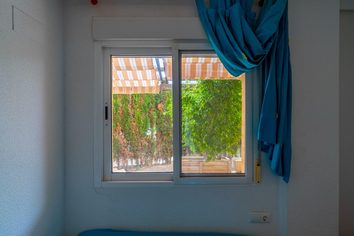Apartment – Ground Floor Apartment in Campello – El Campello
