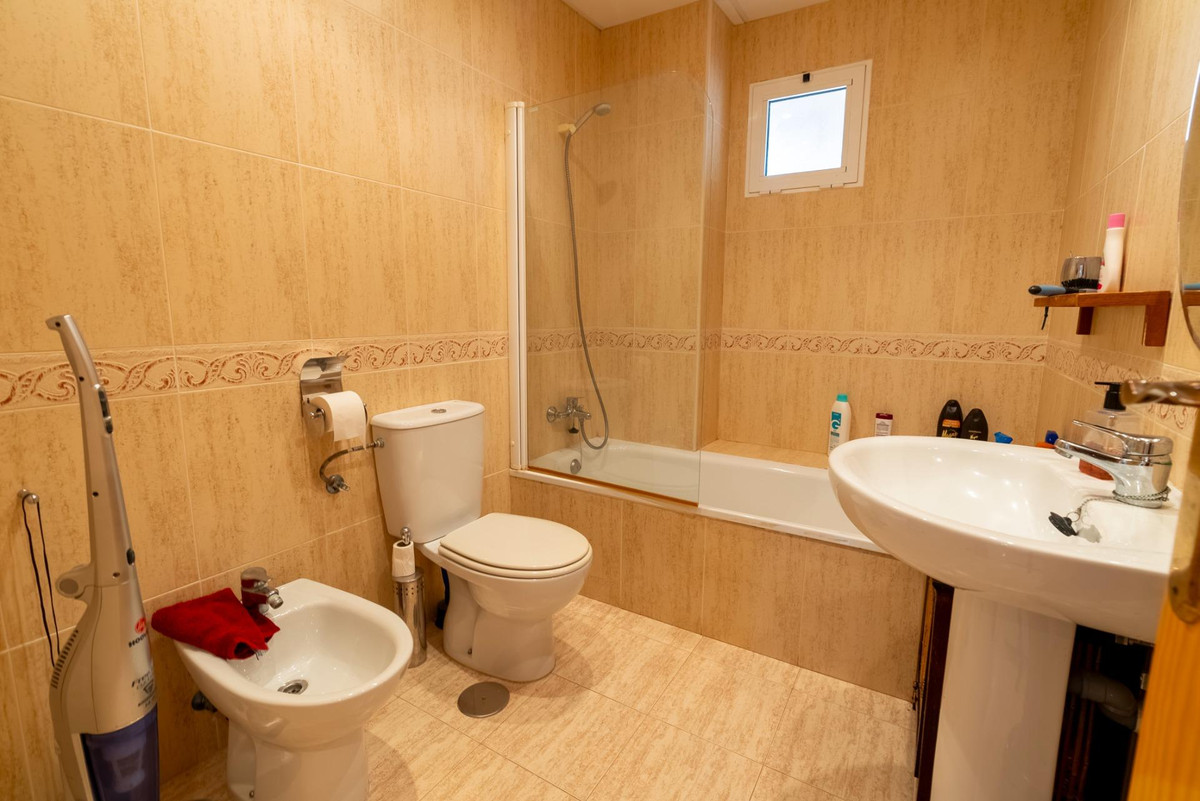 Apartment – Ground Floor Apartment in Campello – El Campello