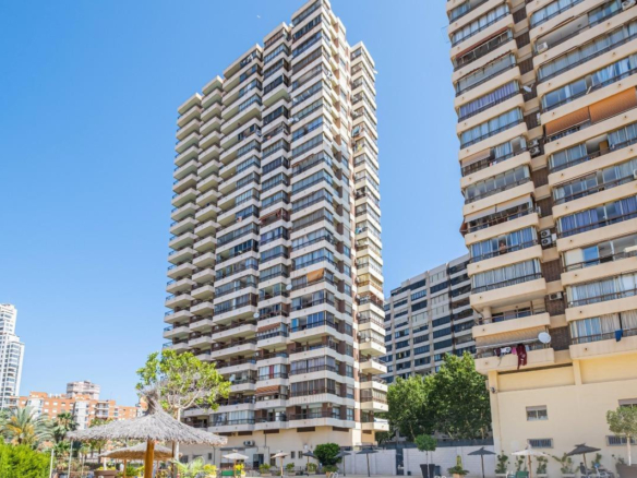 Apartment – Middle Floor Apartment in Benidorm