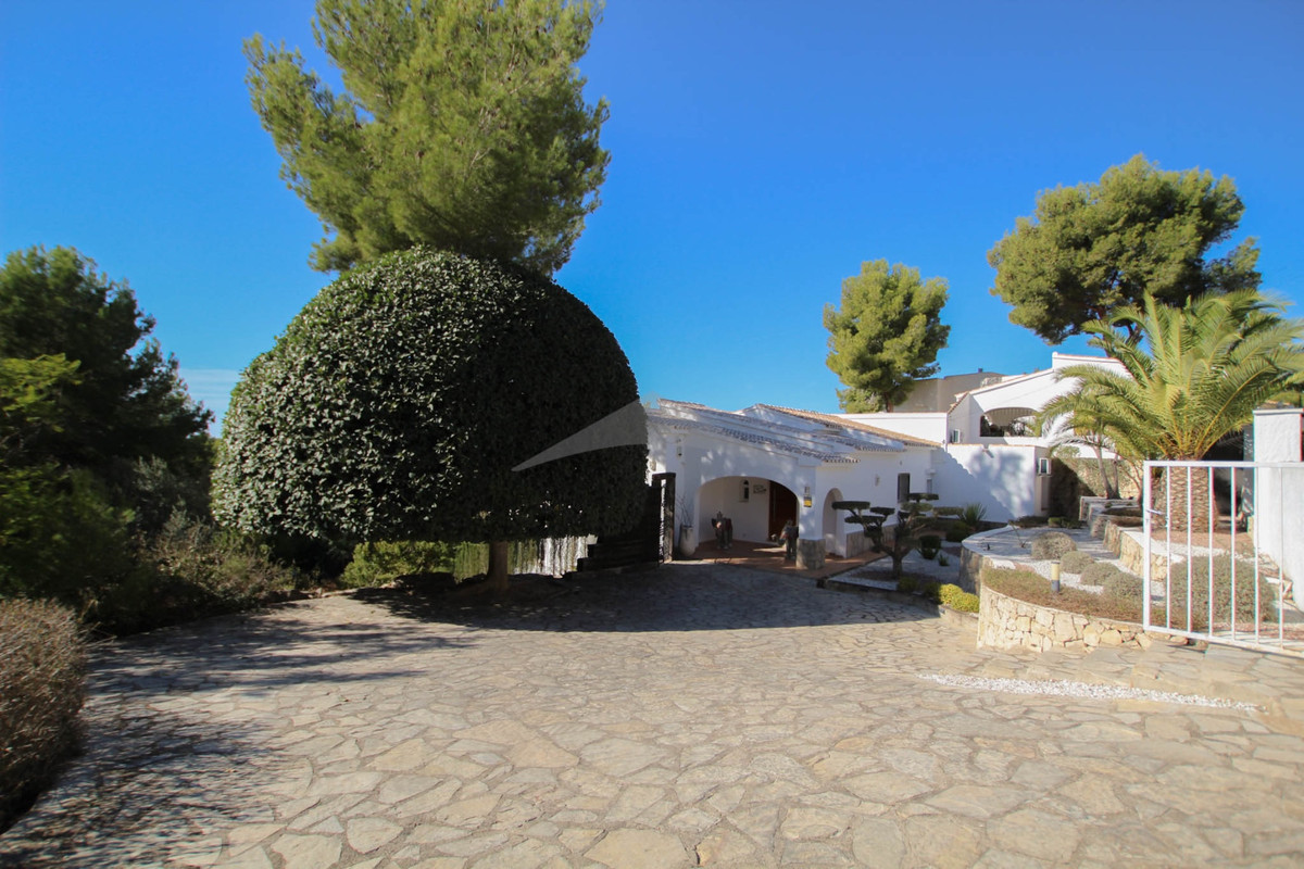 ShowFeedImage House – Detached Villa in Benissa