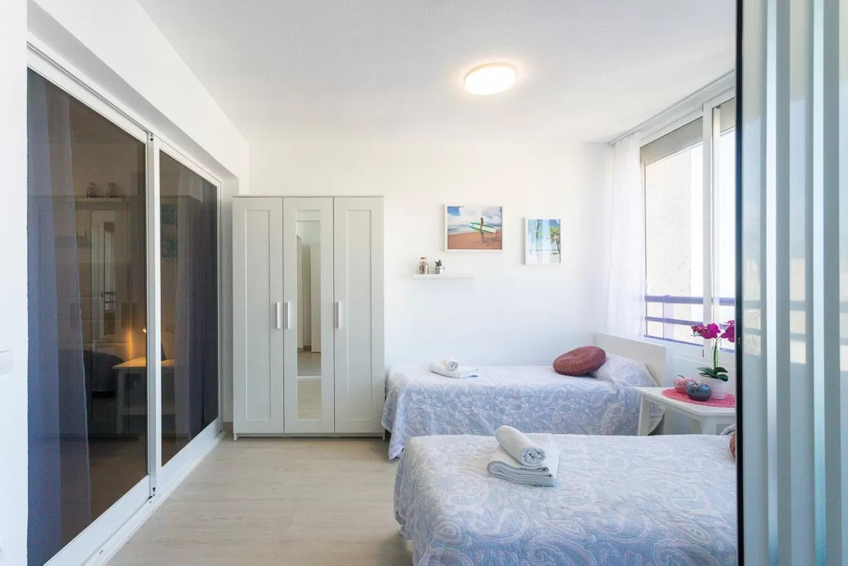 ShowFeedImage Apartment – Middle Floor Apartment in Benidorm