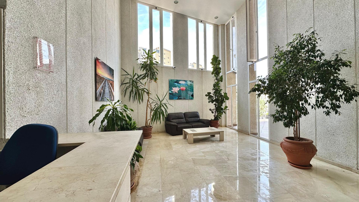 ShowFeedImage Apartment – Middle Floor Apartment in Benidorm