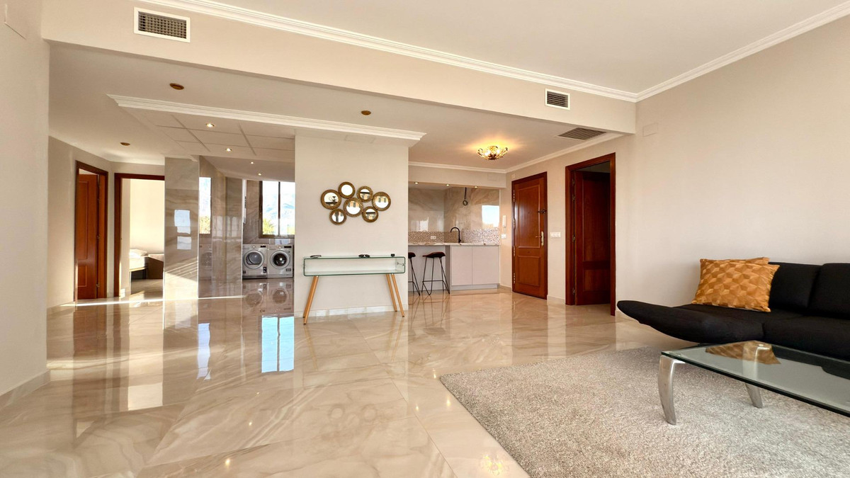 Apartment – Middle Floor Apartment in Benidorm