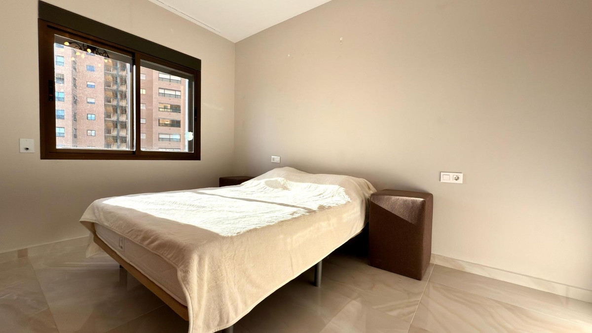 Apartment – Middle Floor Apartment in Benidorm