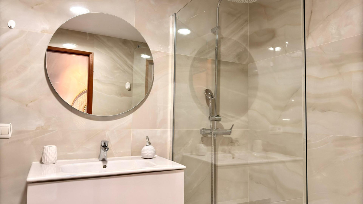 Apartment – Middle Floor Apartment in Benidorm