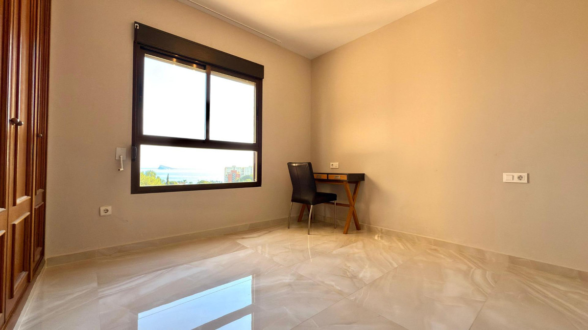 Apartment – Middle Floor Apartment in Benidorm