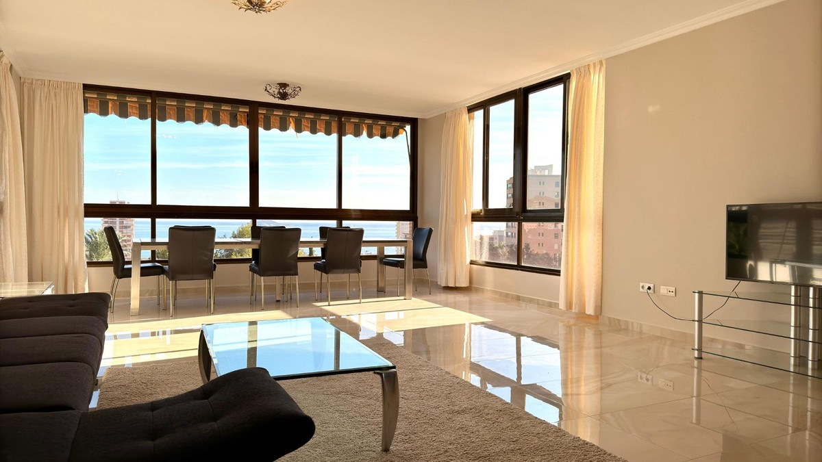 Apartment – Middle Floor Apartment in Benidorm