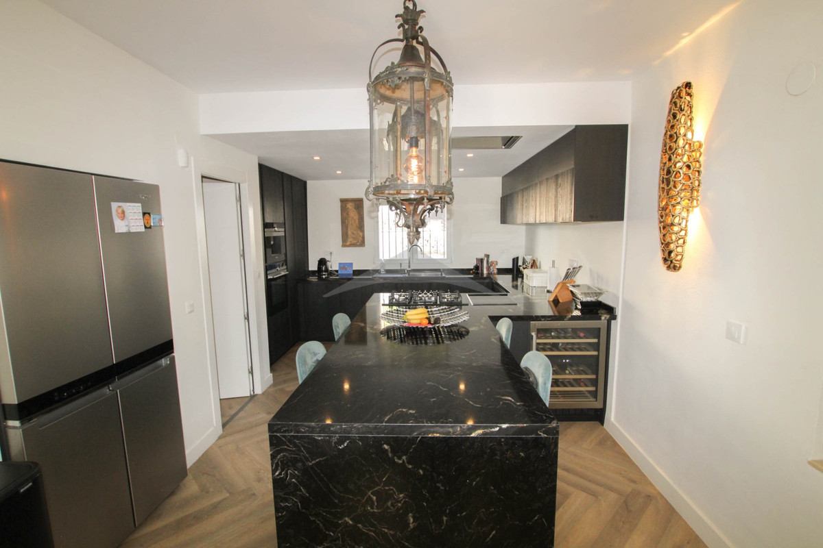 ShowFeedImage House – Detached Villa in Benissa