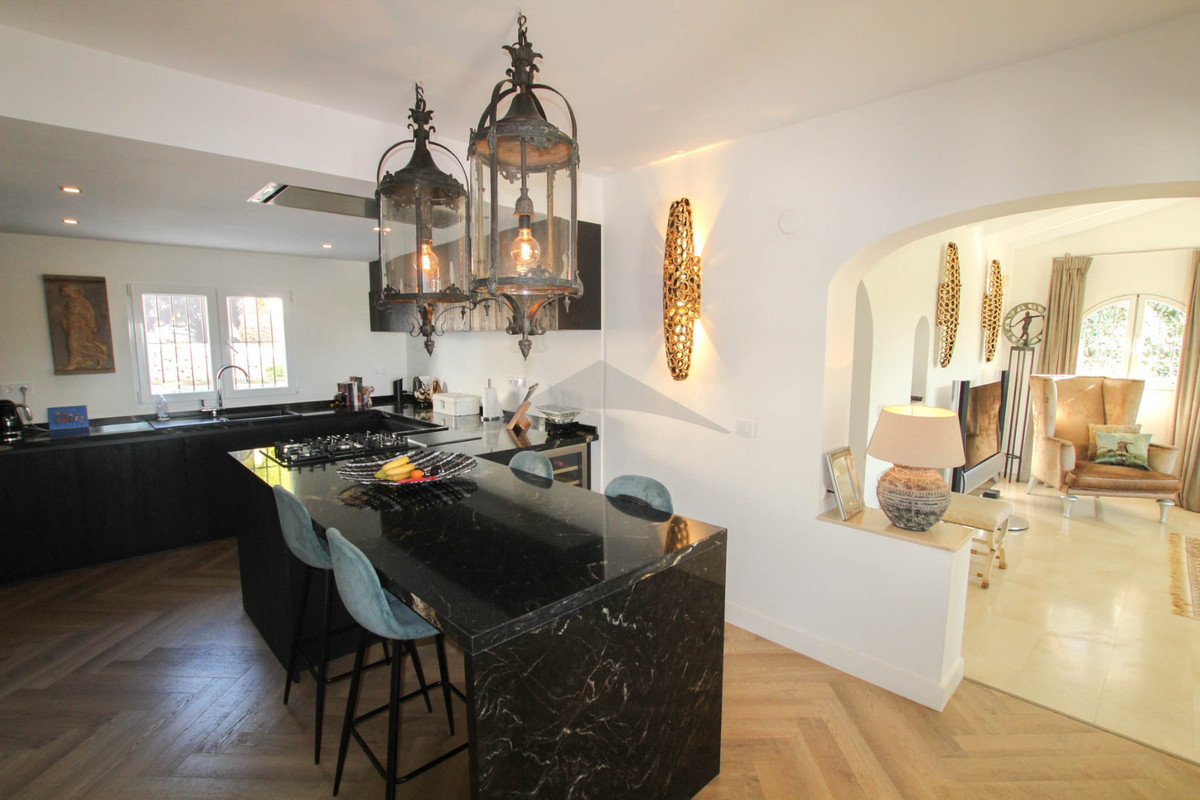 ShowFeedImage House – Detached Villa in Benissa
