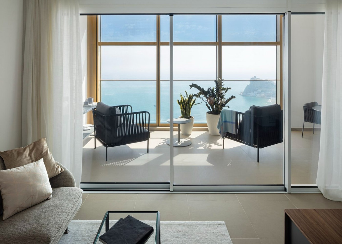 ShowFeedImage Apartment – Middle Floor Apartment in Benidorm