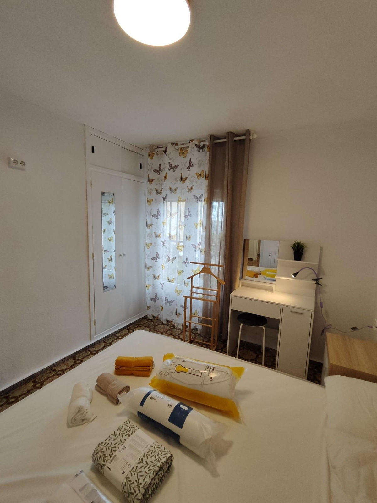 ShowFeedImage Apartment – Middle Floor Apartment in Alicante
