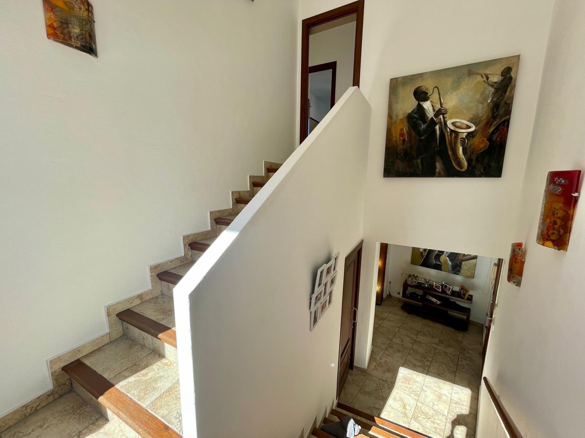 House – Detached Villa in Teulada
