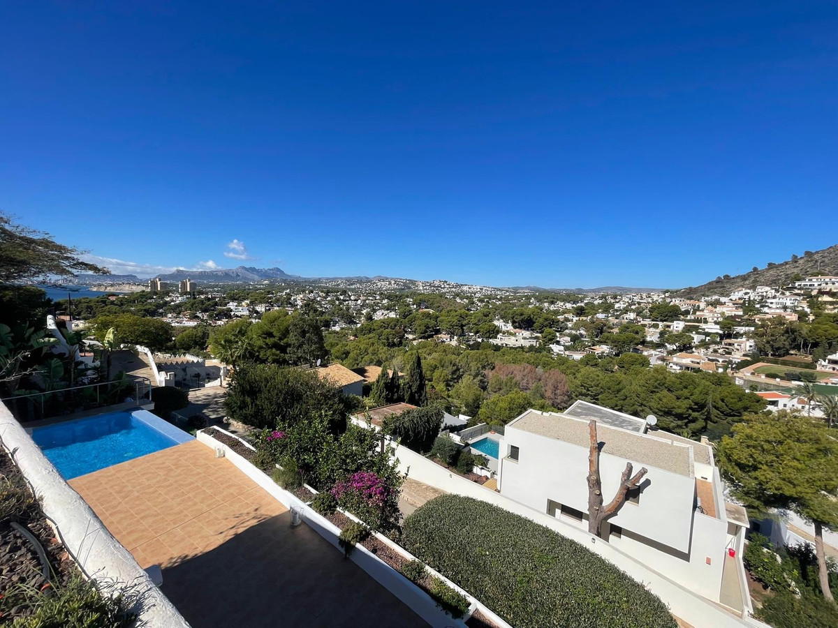 House – Detached Villa in Teulada