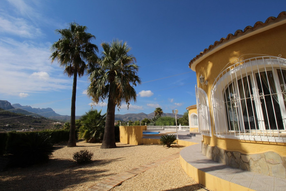 ShowFeedImage House – Bungalow in Calpe