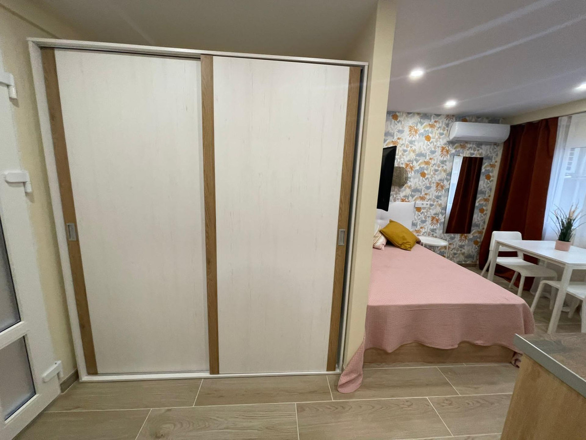 ShowFeedImage Apartment – Middle Floor Apartment in Alicante