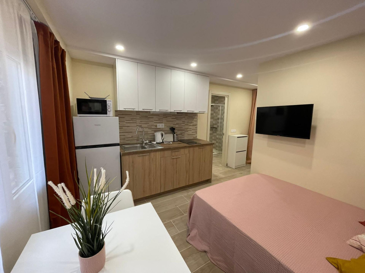 ShowFeedImage Apartment – Middle Floor Apartment in Alicante