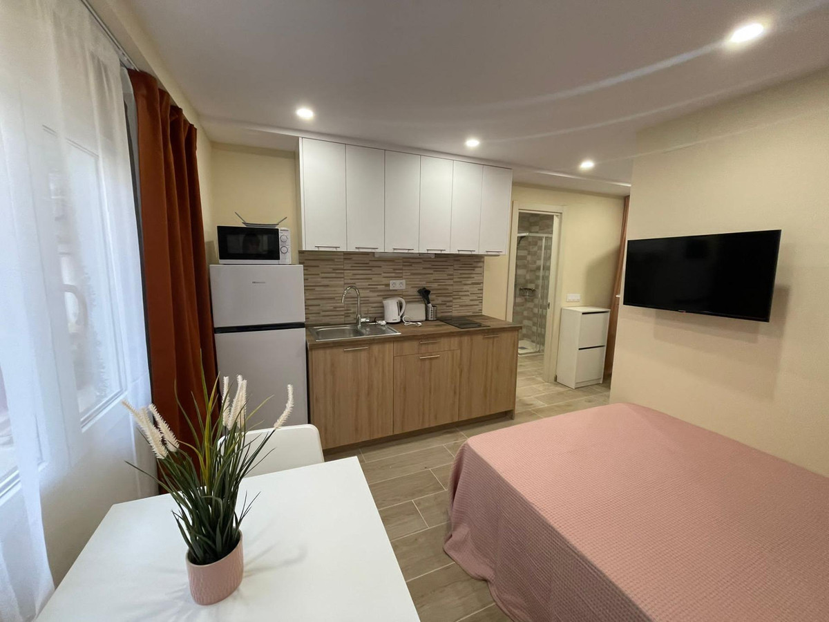 ShowFeedImage Apartment – Middle Floor Apartment in Alicante