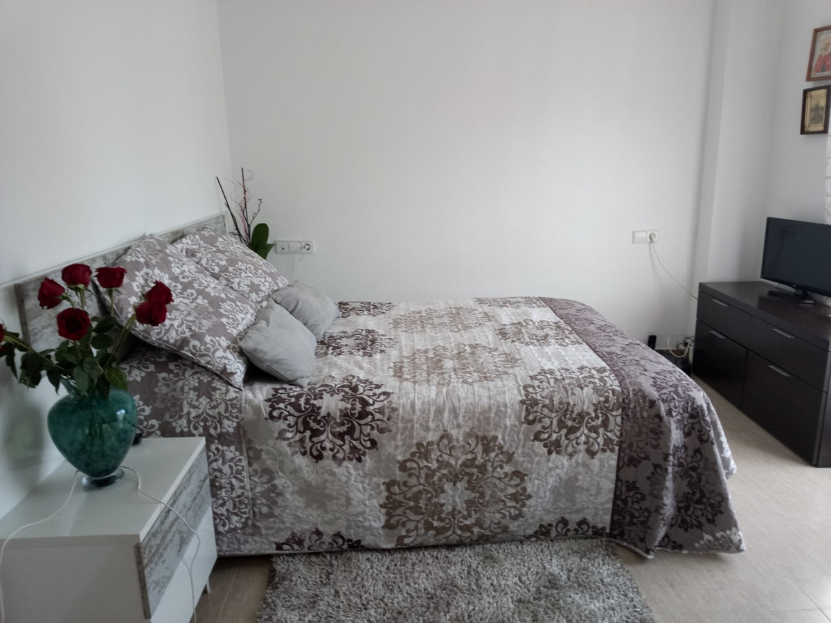 Apartment – Middle Floor Apartment in Calpe
