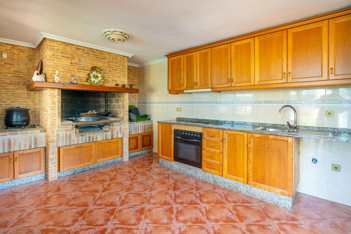 ShowFeedImage House – Detached Villa in Torrevieja