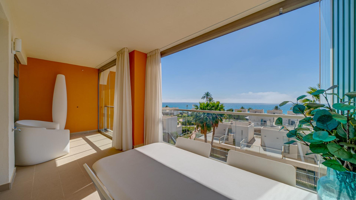 ShowFeedImage Apartment – Middle Floor Apartment in Villajoyosa
