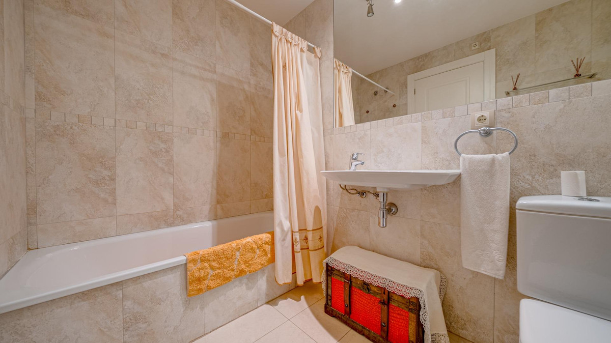Apartment – Middle Floor Apartment in Benidorm