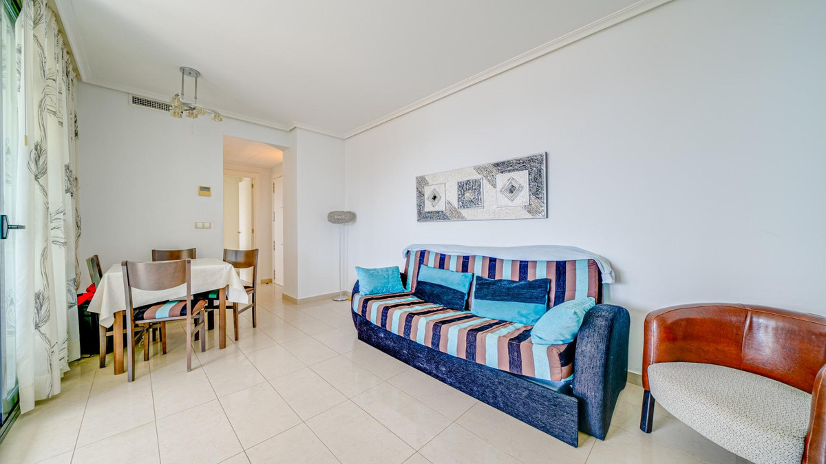 Apartment – Middle Floor Apartment in Benidorm