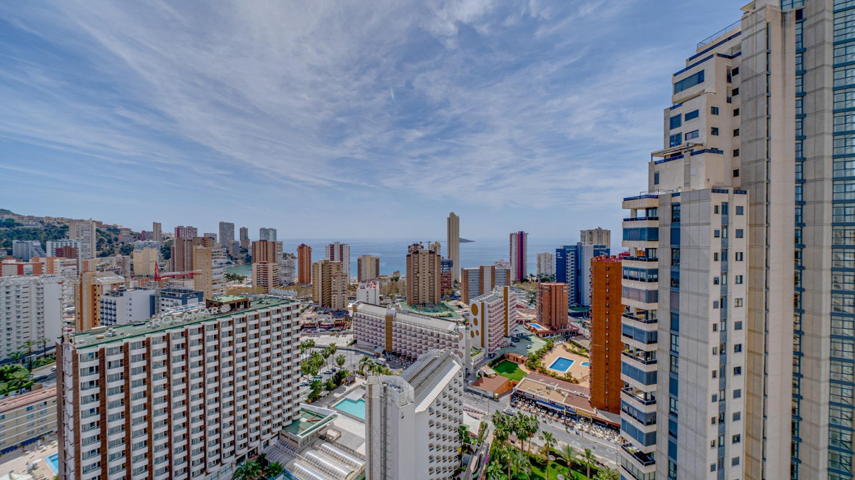 Apartment – Middle Floor Apartment in Benidorm