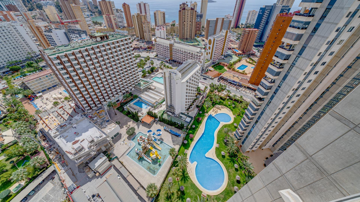 Apartment – Middle Floor Apartment in Benidorm