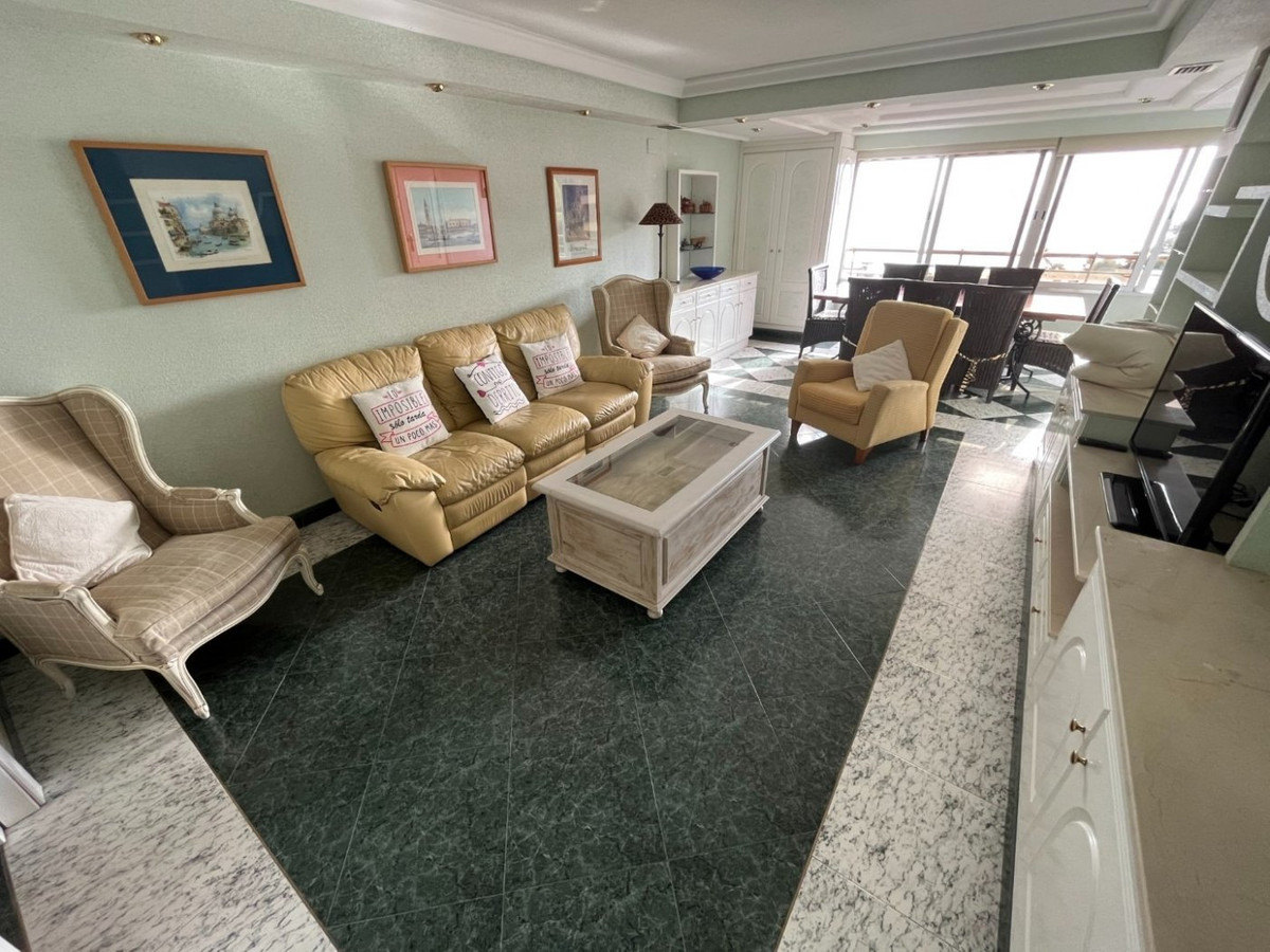 ShowFeedImage Apartment – Middle Floor Apartment in Benidorm