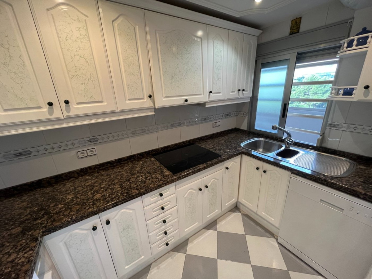 ShowFeedImage Apartment – Middle Floor Apartment in Benidorm