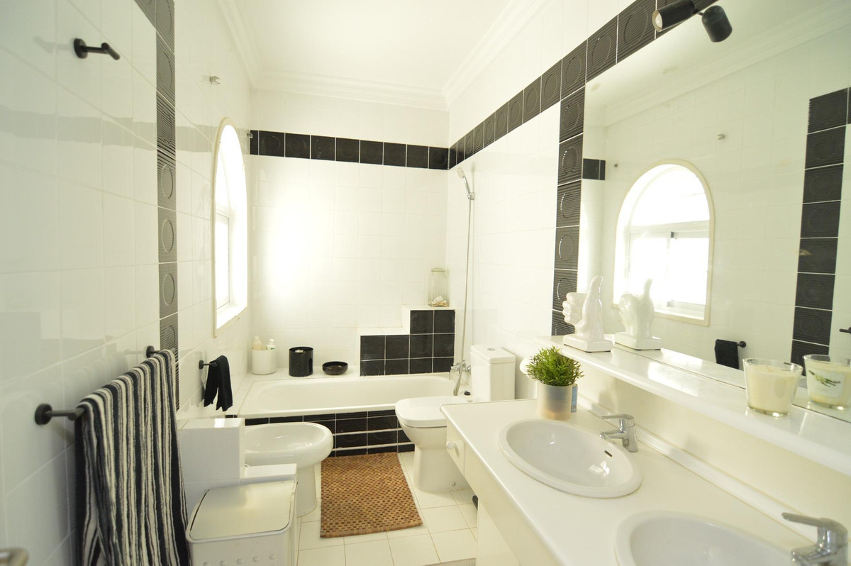 ShowFeedImage House – Bungalow in Torrevieja