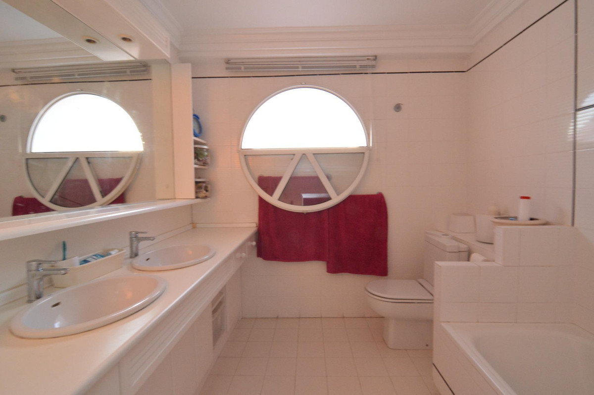 ShowFeedImage House – Bungalow in Torrevieja