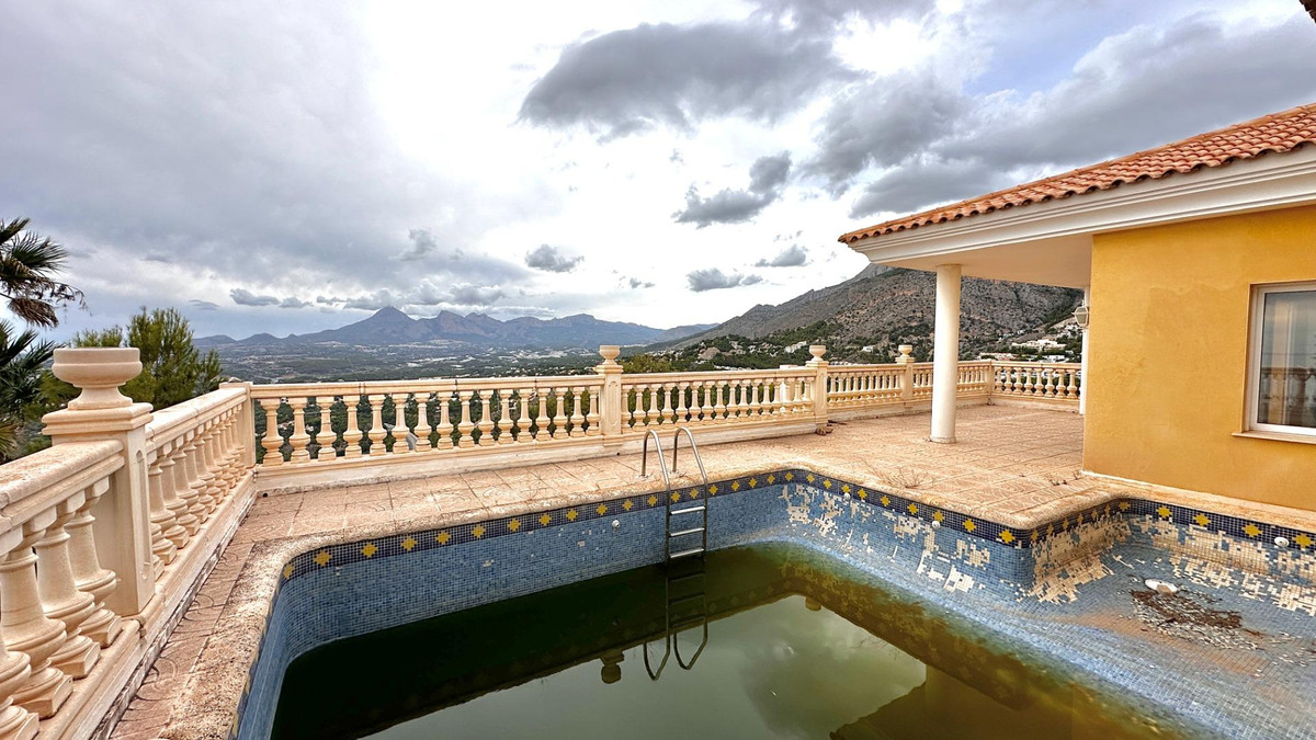 ShowFeedImage House – Bungalow in Altea